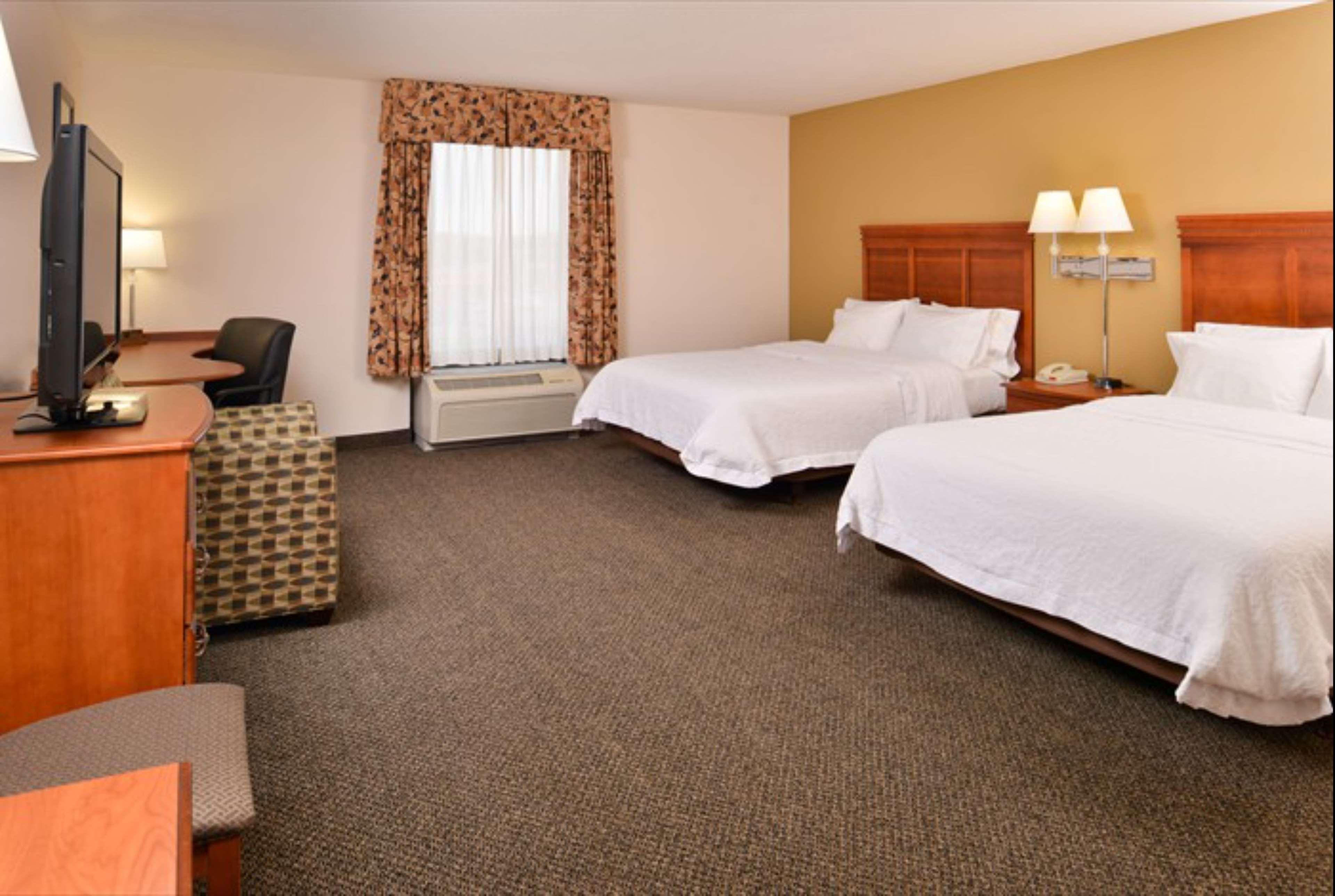 Hampton Inn & Suites Ричмонд Экстерьер фото