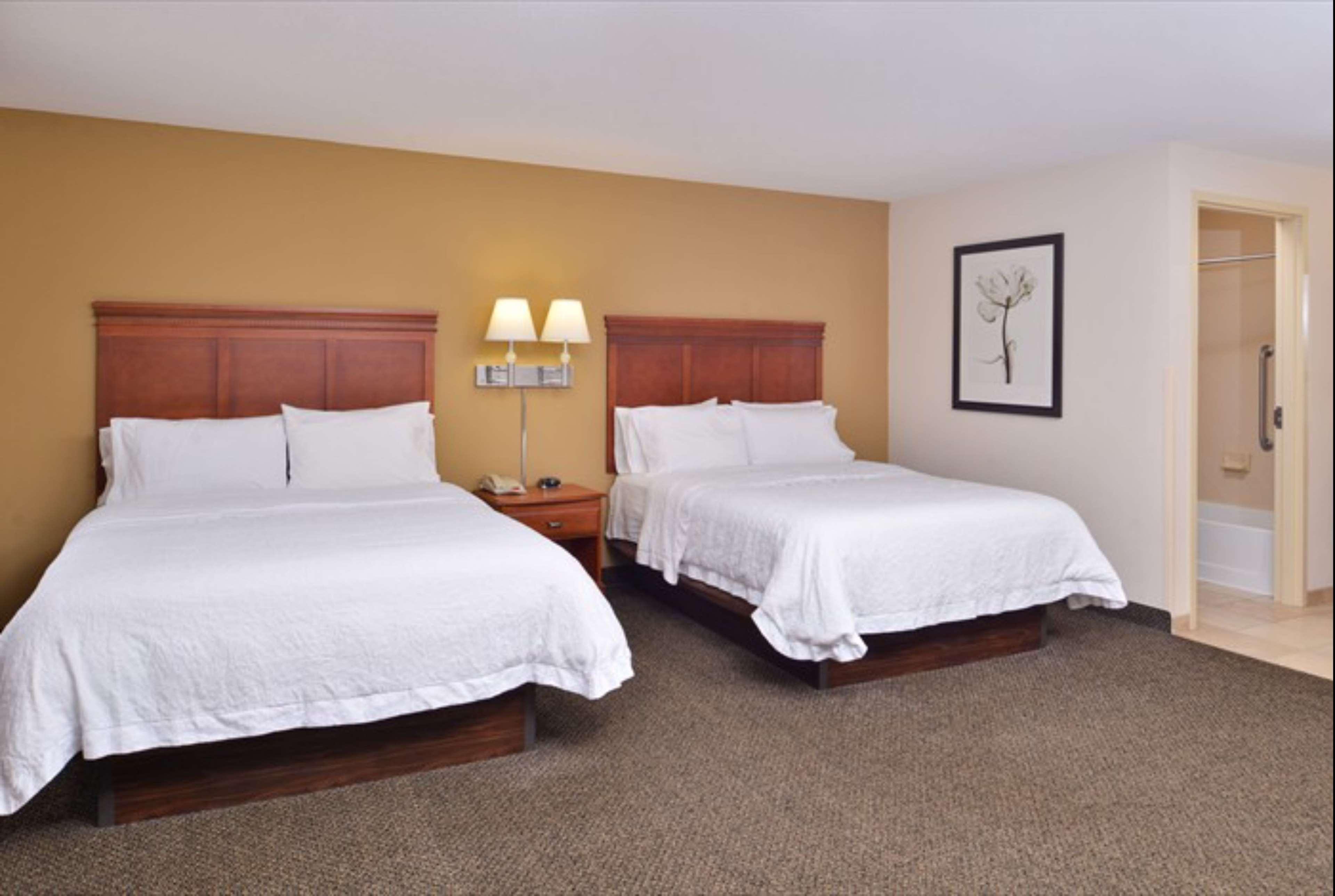 Hampton Inn & Suites Ричмонд Экстерьер фото
