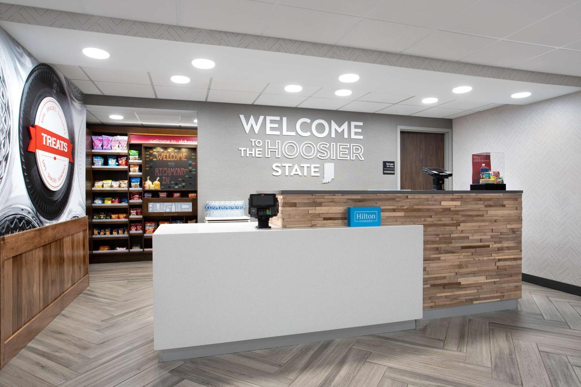 Hampton Inn & Suites Ричмонд Экстерьер фото