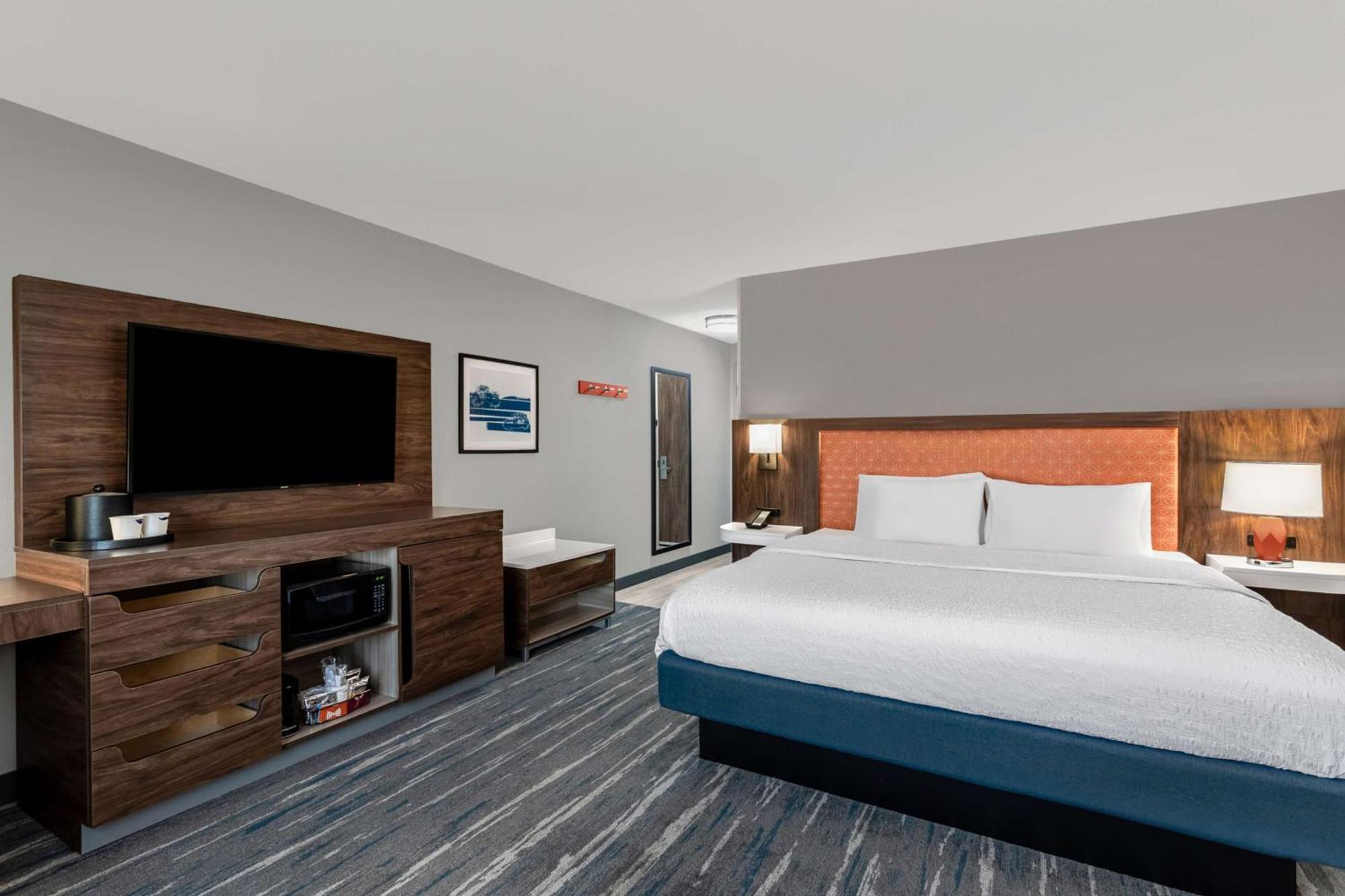 Hampton Inn & Suites Ричмонд Экстерьер фото