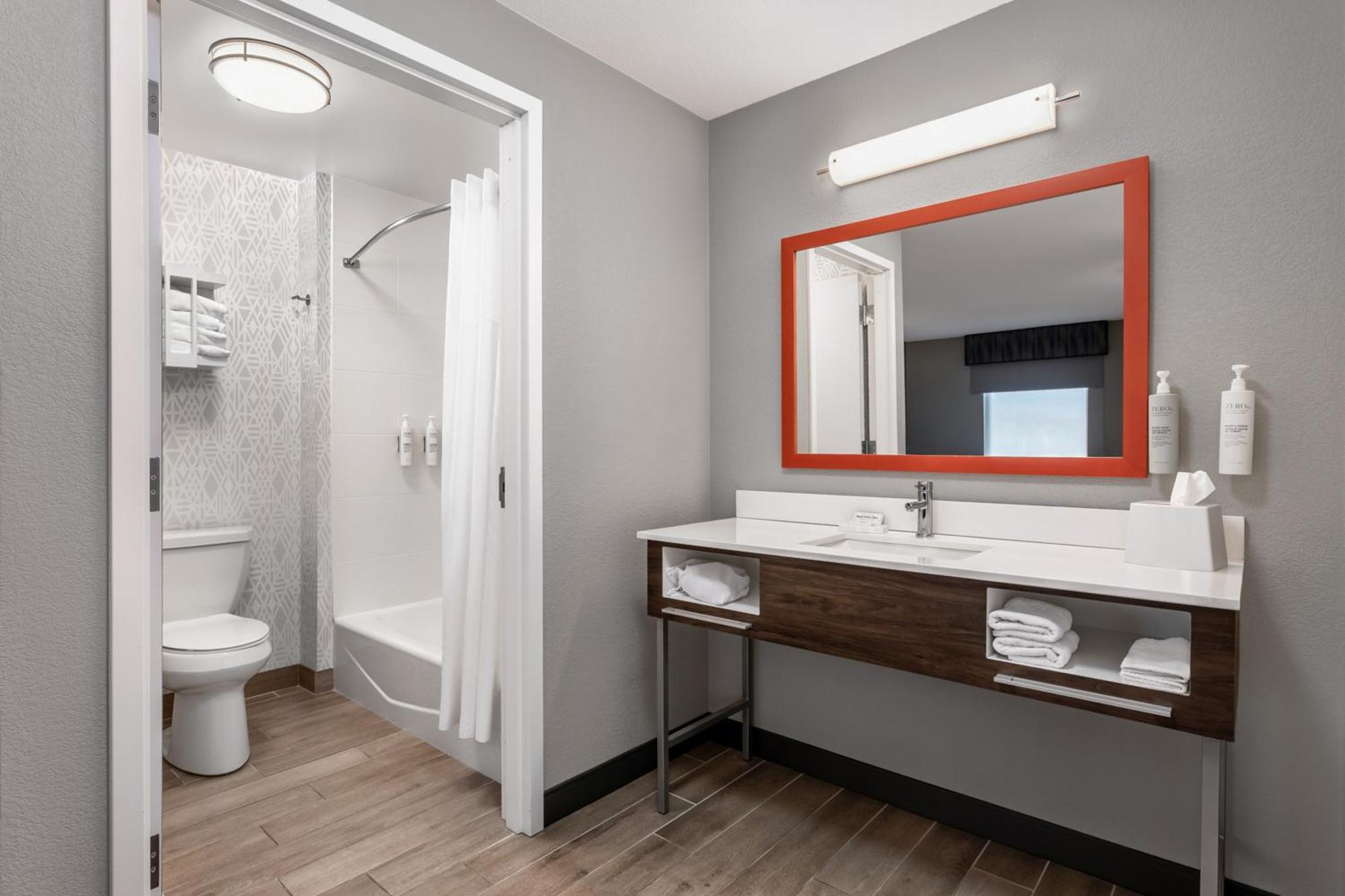 Hampton Inn & Suites Ричмонд Экстерьер фото